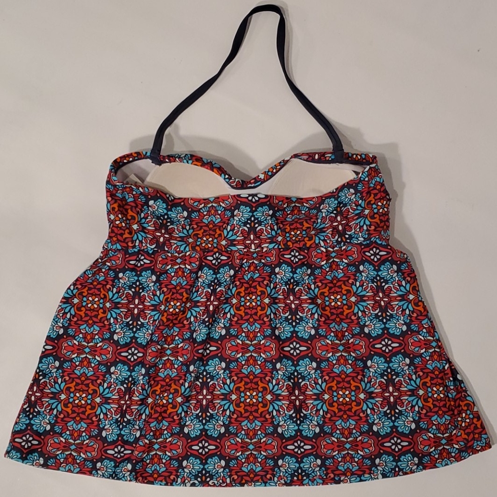 ๐Two-Way Bathing Suit Top - Picture 6 of 11